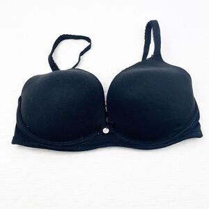 BUY 1 GET 1 FREE Victorias Secret 34d no wire charm soft